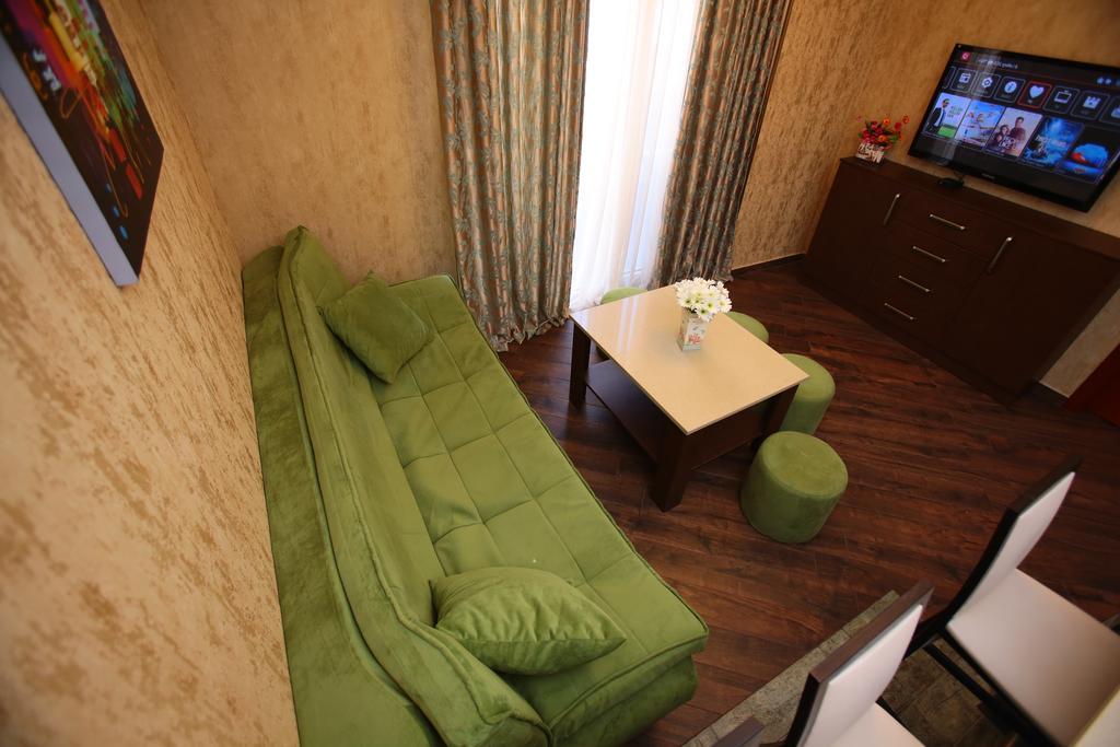 Orbi Sea Towers Apart Hotel Batumi Esterno foto