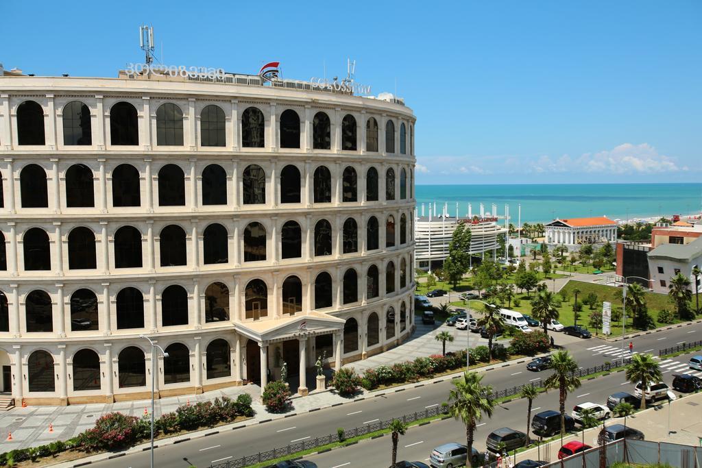 Orbi Sea Towers Apart Hotel Batumi Esterno foto