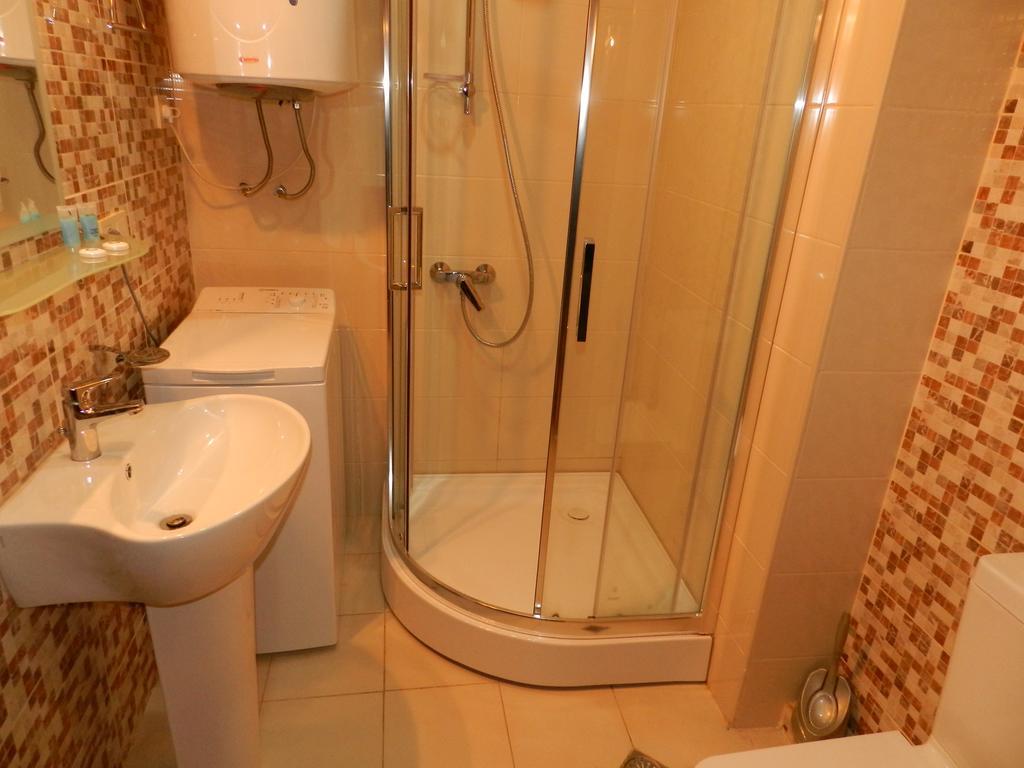 Orbi Sea Towers Apart Hotel Batumi Esterno foto
